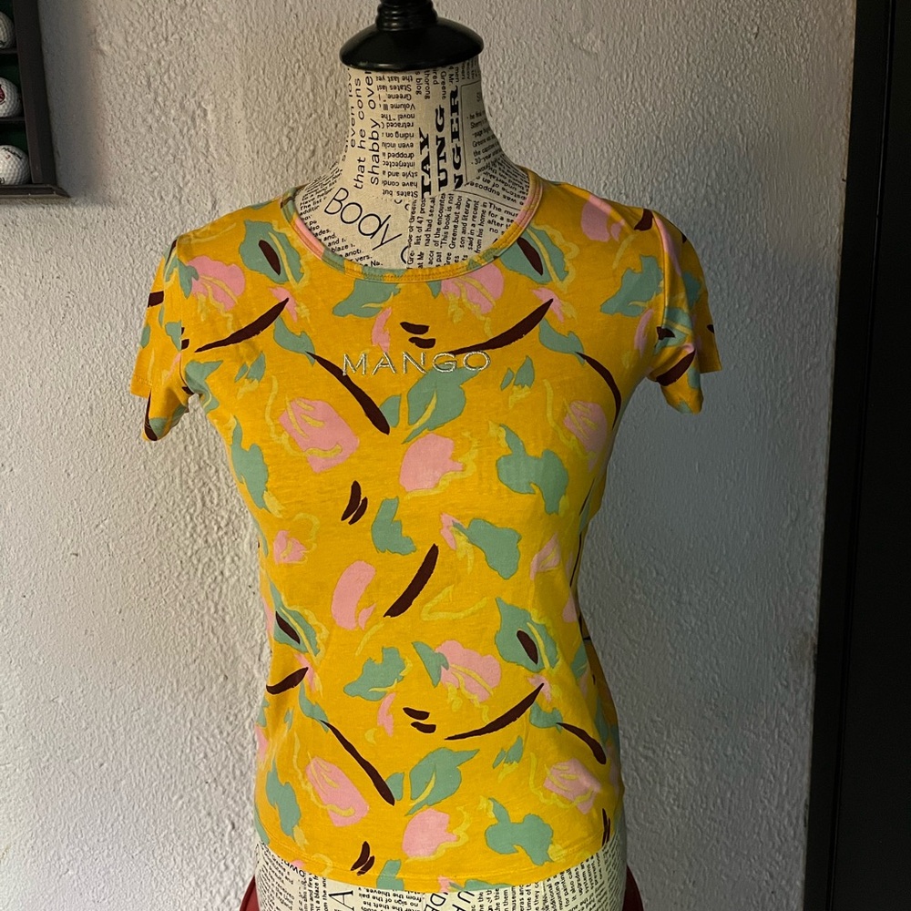 MNGO Tropical Tee 🥭